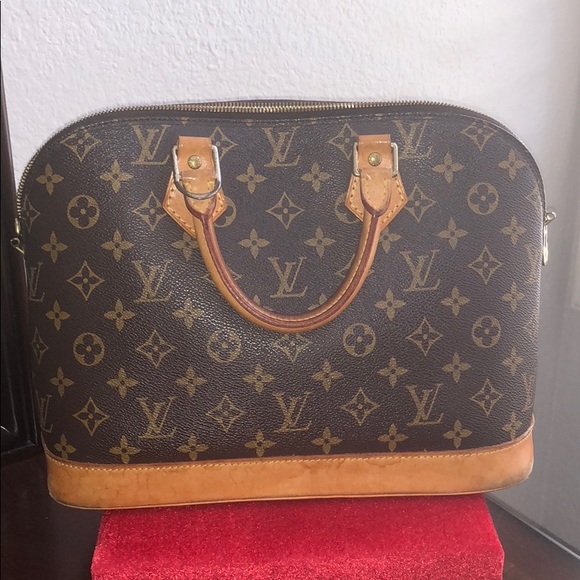 Louis Vuitton Alma PM - Picture 2 of 8